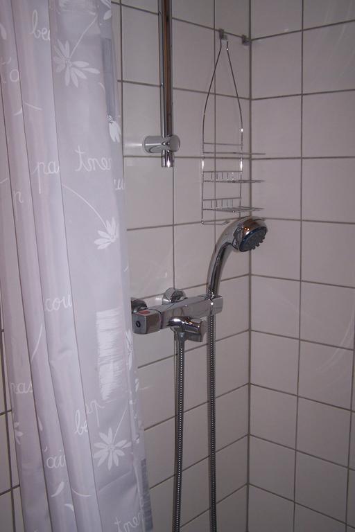 Salomony Chambre D'Hotes Marcols-les-Eaux Phòng bức ảnh